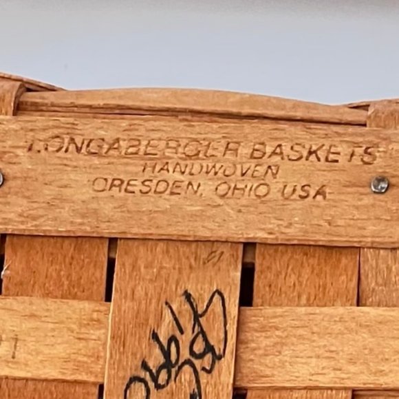 Longaberger Vintage Signed Limited Edition Basket, Rustic Farmhouse- 1990 - Picture 16 of 16